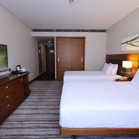 Hilton Garden 5*