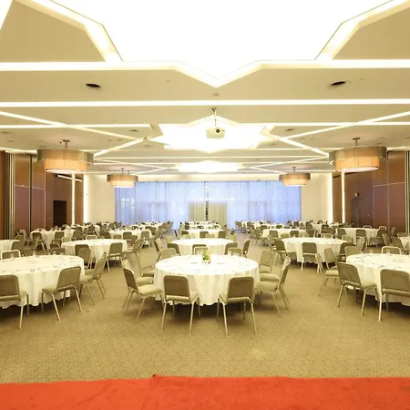 Ξενοδοχείο Hilton Garden